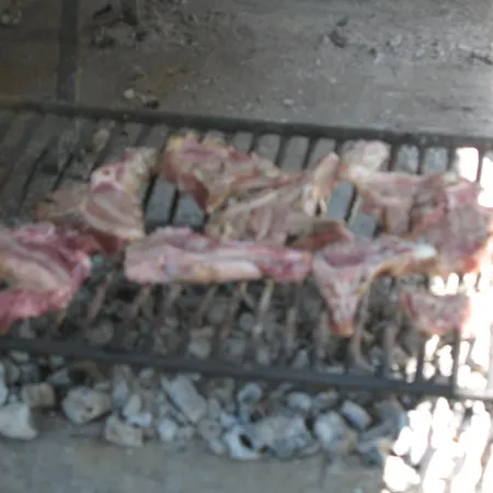 Ξενοδοχείο με διαμερίσματα La Francigena
