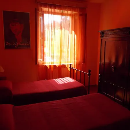 Apartahotel La Francigena 2*
