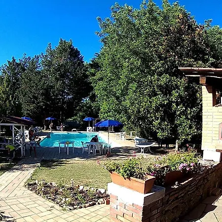 La Francigena Apartahotel Staggia