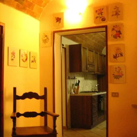 La Francigena Apartahotel Staggia